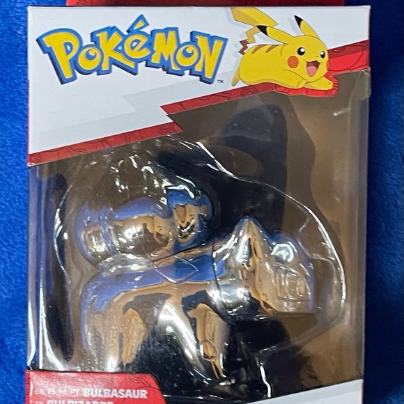 2021 NIB Pokémon Bulbasaur & Squirtle 25 year Silver Celebration Figures. - Picture 6 of 10